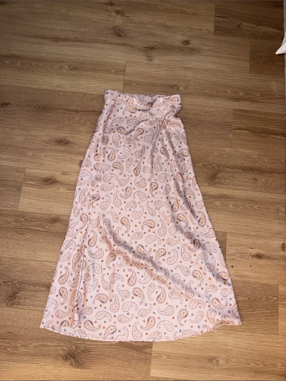 Zara Light Pink Paisley Maxi Skirt